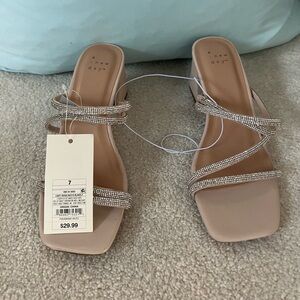A New Day Women's Beige rhinestone Strappy Sandals- size 7 NWT